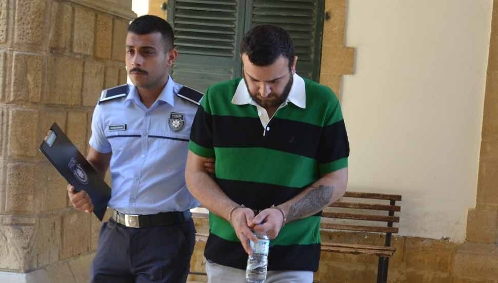 Uçakta ve Ercan Havalimanı’nda olay çıkaran Engin Can Özçelik, cezaevine gönderildi