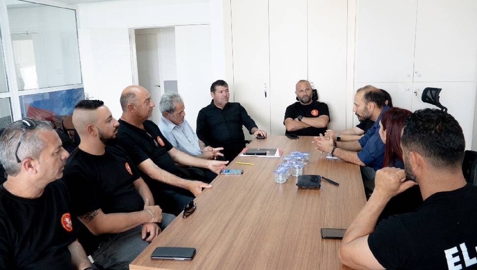 Bağımsızlık Yolu Milletvekili adayı Umut Ersoy, EL-SEN'i ziyaret etti