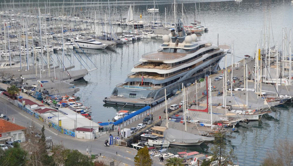 Amazon’un sahibi Jeff Bezos’un mega yatı Fethiye’de