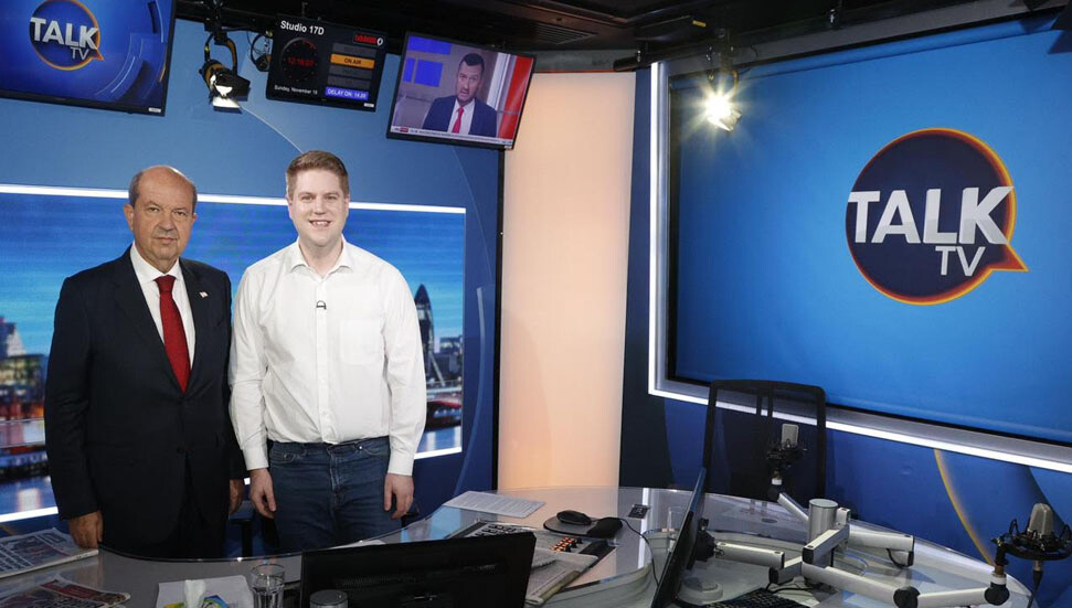 Cumhurbaşkanı Tatar, Londra’da Talk Tv’de programa katıldı