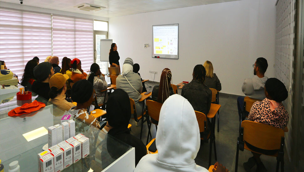 LAÜ’de “Toksikogenetik ve Terapötik Yaklaşımlar” konulu konferans gerçekleştirildi
