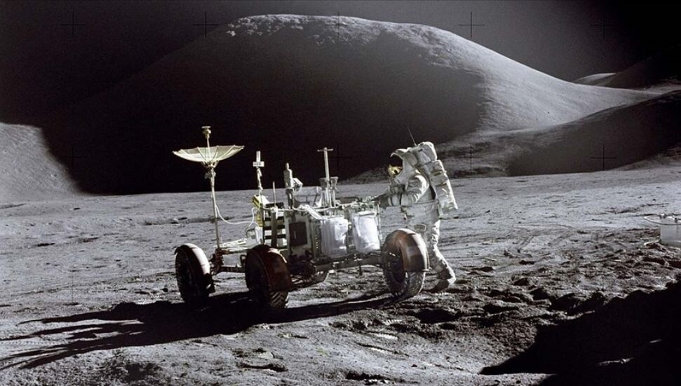 Ay'da astronotların kullanabileceği bir mağara olduğu doğrulandı