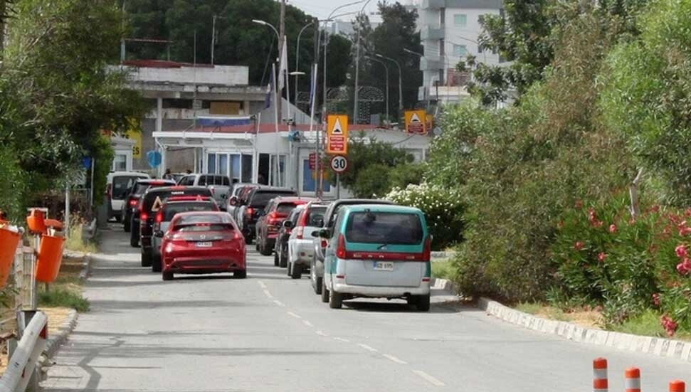 KKTC’den Güney’e kaçak mal geçirirken yakalanan iki kişi serbest bırakıldı