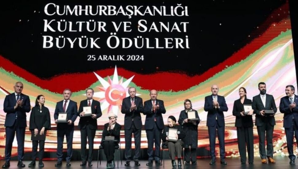 Türkiye Cumhurbaşkanlığı Kültür Sanat Büyük Ödülleri Töreni, Cumhurbaşkanı Ersin Tatar’ın da katılımıyla yapıldı