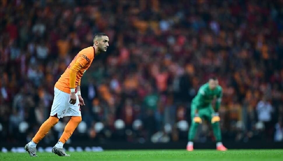 Galatasaray, Hakim Ziyech'i kadrosunda tuttu