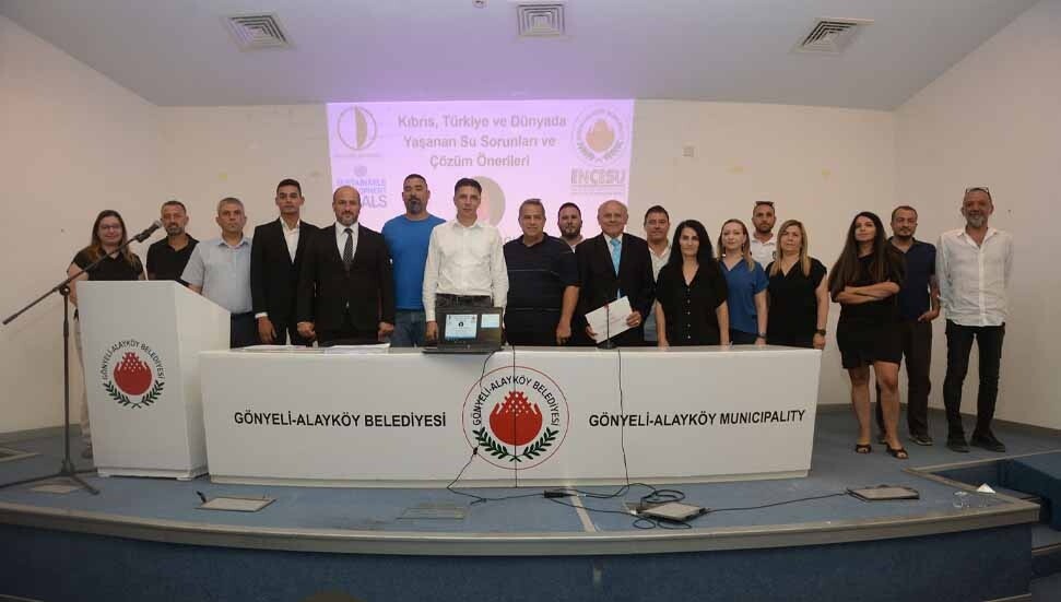 “Kıbrıs, Türkiye ve Dünyada Yaşanan Su Sorunları ve Çözüm Önerileri” konulu konferans düzenlendi