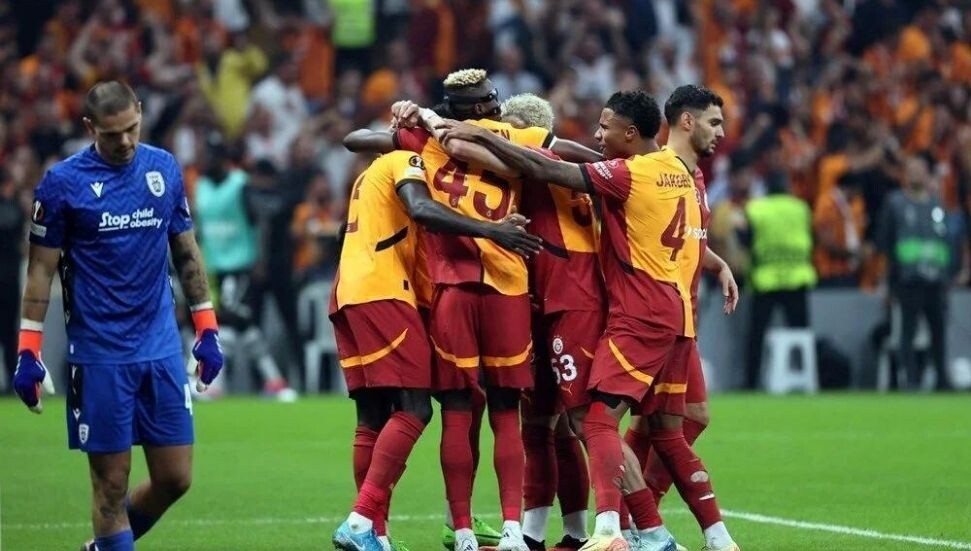 Galatasaray, PAOK engelini 3 golle aştı