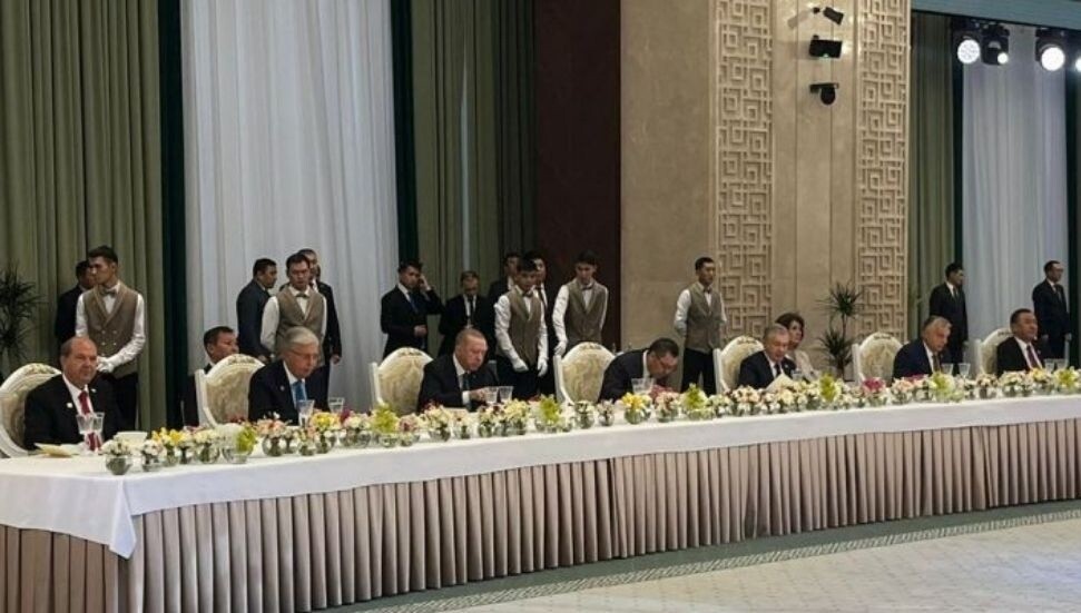 Ersin Tatar, Kırgızistan'da devlet ve hükümet başkanları onuruna verilen yemeğe katıldı