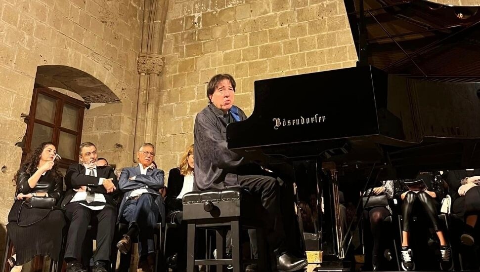 Fazıl Say'dan Bellapais Manastırı’nda piyano resitali