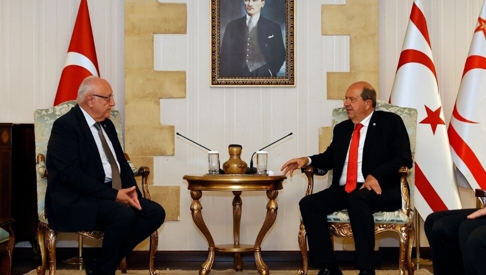 Cumhurbaşkanı Ersin Tatar, İyi Parti Uluslararası İlişkiler Başkanı ve heyetini kabul etti