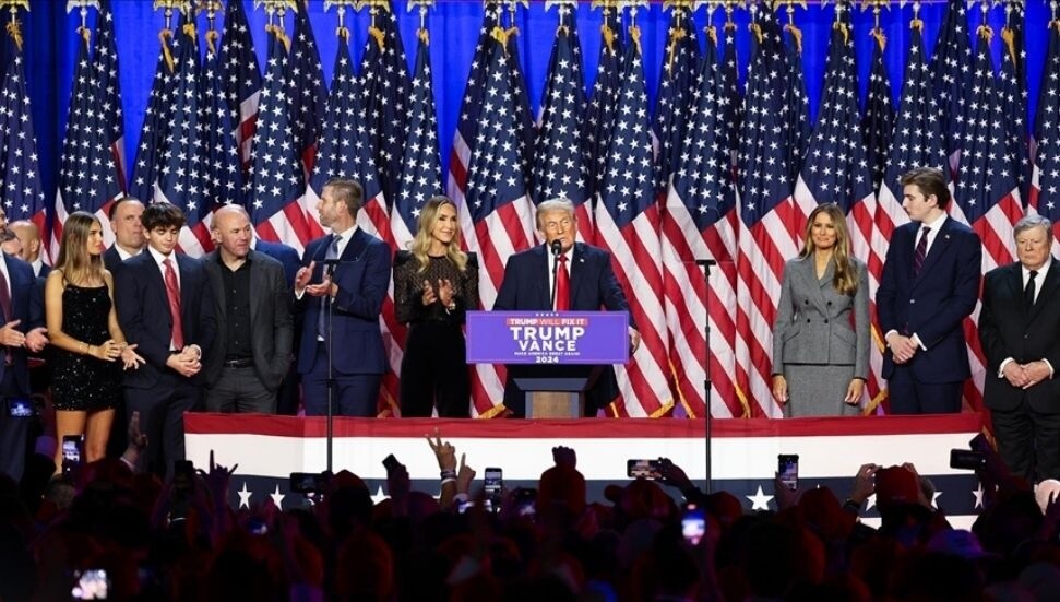 Trump ve ekibi, bazı kabine adayları konusunda FBI'ın görüşünü almamaları nedeniyle eleştiriliyor