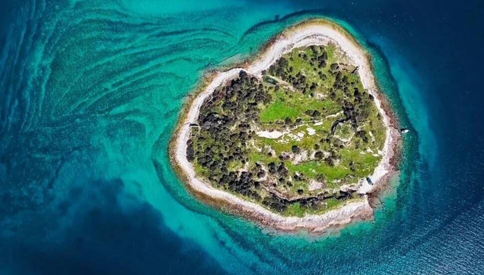 Derin sularda yeni keşif: 60 milyon yıllık mikro kıta bulundu