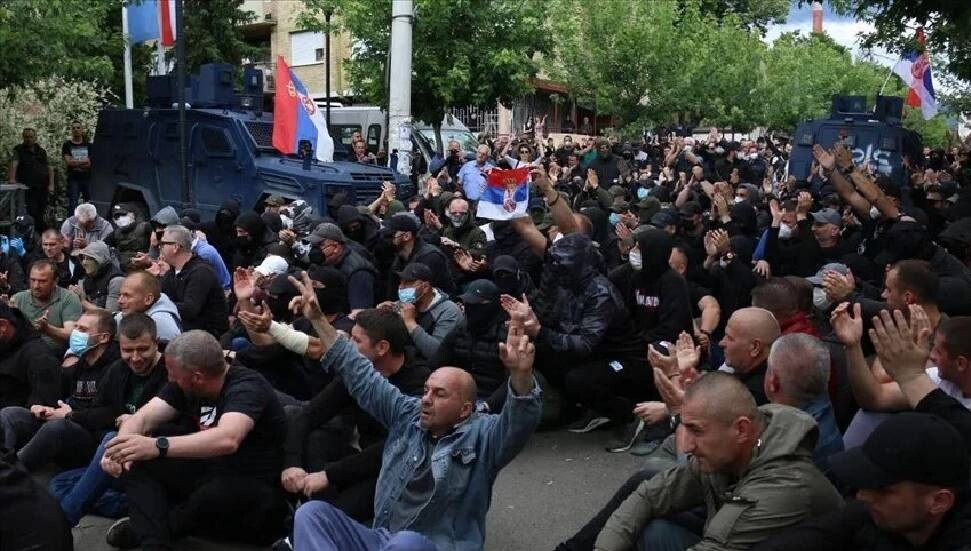Kosova'nın kuzeyinde gerginlik sürüyor