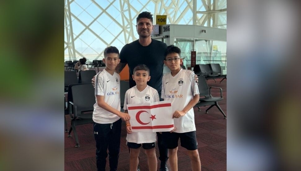 Barış Özbek Futbol Okulu oyuncuları Galatasaray altyapısı yolunda