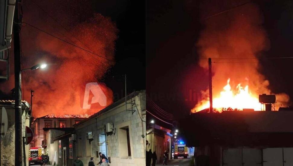 Larnaka Türk semtinde, iki katlı tarihi bina yandı