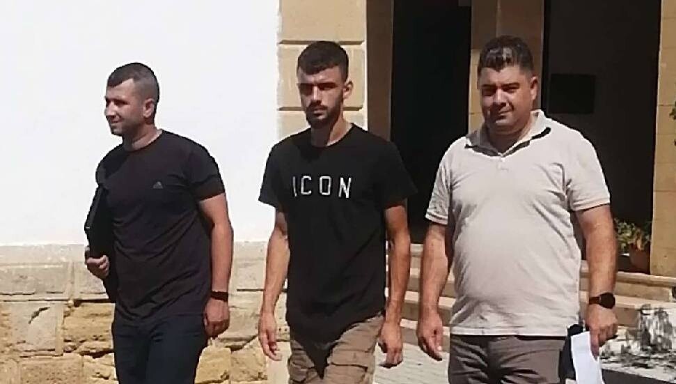 'Türk tarafına gidin onlar sizi ülkenize yollar' dediler ve sınıra bıraktılar: 3 gün tutuklu kalacak