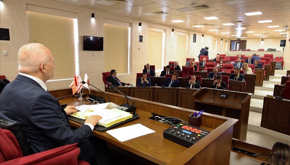 DAÜ’nün ek bütçesi Meclis’te tartışıldı...