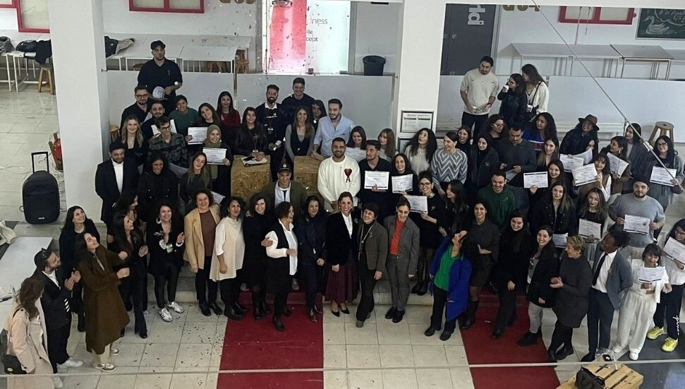 DAÜ İç Mimarlık Bölümü öğrencilerine yönelik sertifika töreni düzenledi