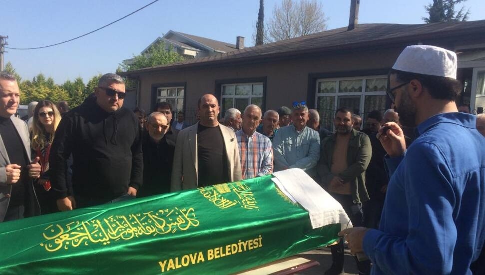 Mustafa Pehlivan Yalova’da toprağa verildi