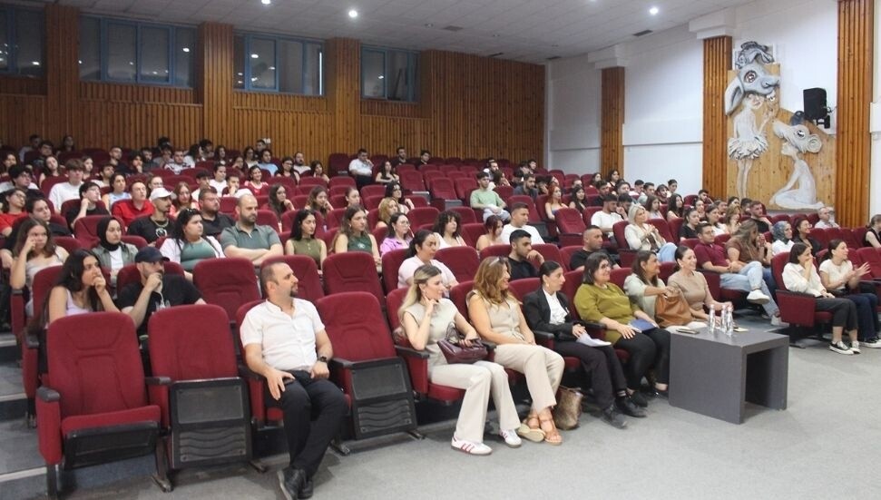 DAÜ’de “Engelli Hakları ve Gerçekler: Görünmeyeni görmek” başlıklı panel düzenlendi