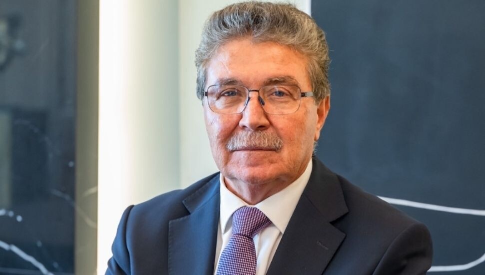 Üstel: Rum Yönetimi’ni kilisenin etkisinden uzak, barışçıl bir eğitim müfredatı uygulamaya davet ediyorum