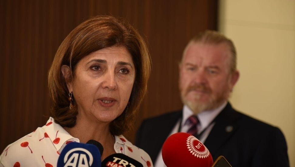 Cumhurbaşkanı Tatar ile görüşen BM Temsilcisi Holguín, görüşmelerin yeniden başlamasını umuyor