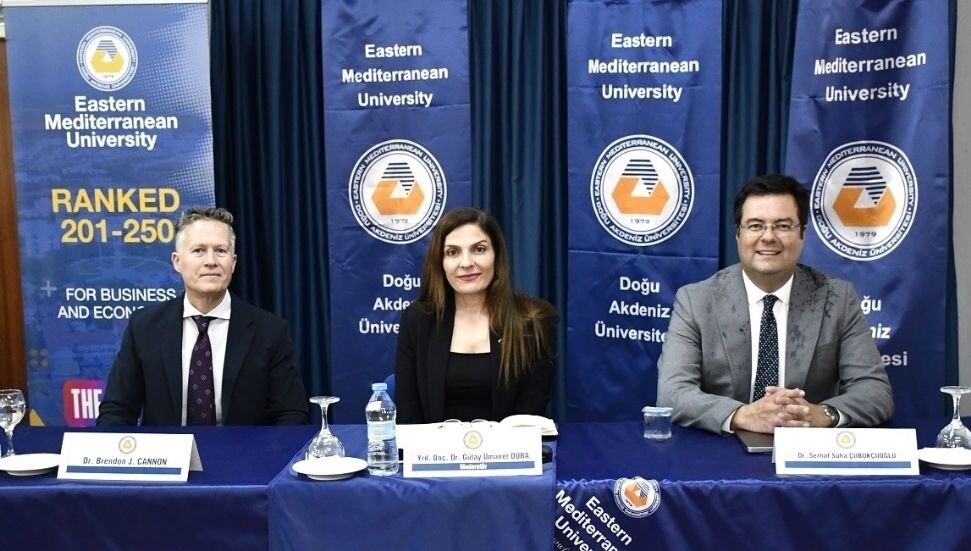 DAÜ Stratejik Araştırmalar Merkezi, deniz jeopolitiği ve bölgesel güç dengeleri konulu panel düzenledi