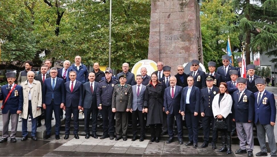 KKTC'nin kuruluş yıl dönümü Trabzon'da kutlandı: Var oluş mücadelesinin Cumhuriyet ile taçlandığı gün