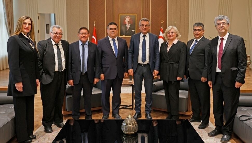 Cumhurbaşkanı Erhürman, YÖDAK heyetini kabul etti: Kurumun çalışmalar ele alındı