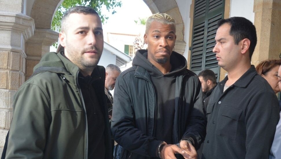 5 yılı aşkın süredir ülkede izinsiz ikamet eden zanlı 2 gün tutuklu kalacak!