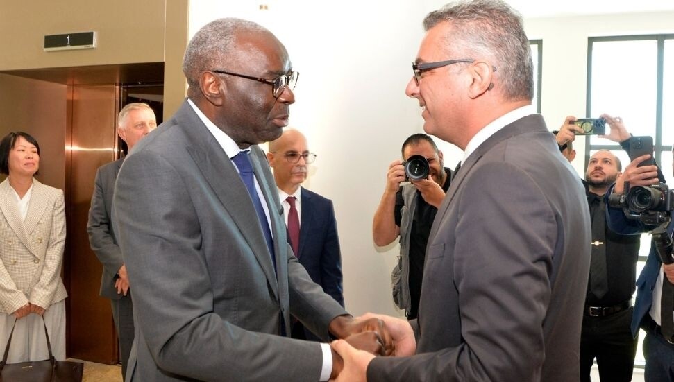 Erhürman-Diagna görüşmesi Rum basınında: Erhürman görüşmeler için geciktirme taktiği uyguluyor