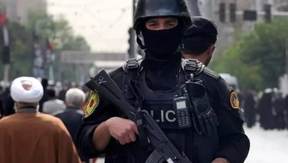 İran'da terör alarmı: 10 asker öldürüldü!