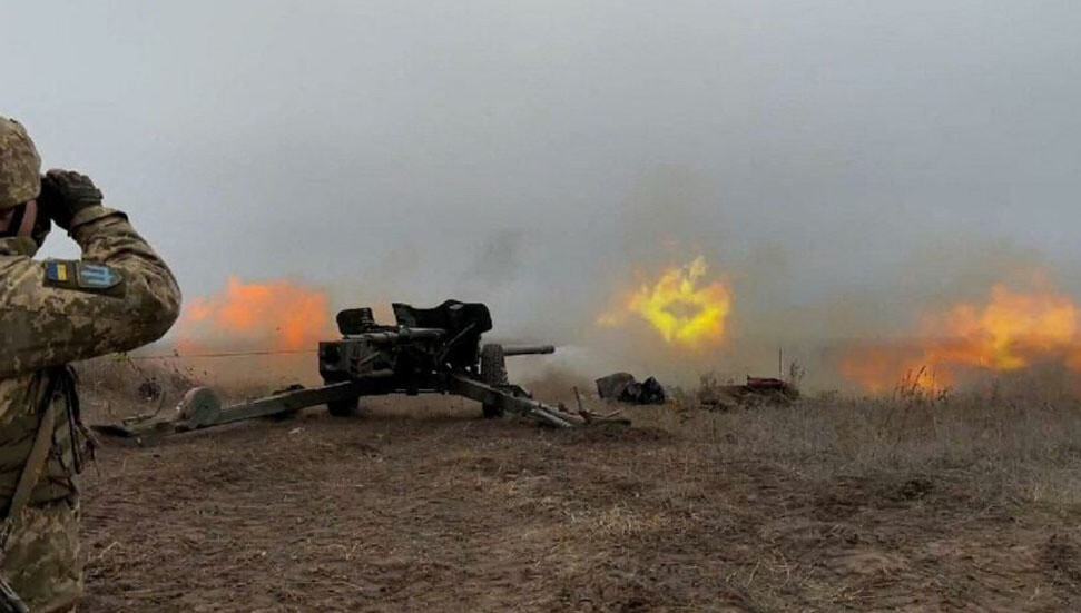 Rus uçakları, Halep kent merkezinin ana meydanı Sadallah El-Cabiri'ye saldırı düzenledi