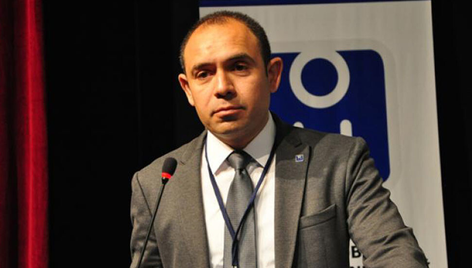 Aysal’dan Onurer’e destek: Gazetecilere yönelik tehditler hepimize karşı yapılıyor