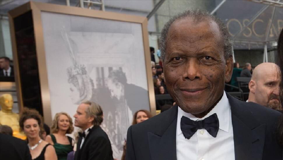 ABD'de Oscar kazanan ilk siyahi aktör Sidney Poitier 94 yaşında öldü
