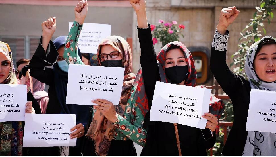 Taliban lideri Ahundzade, kadınlara yönelik 70 kararname çıkardı