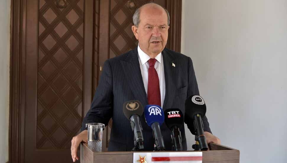 Cumhurbaşkanı Tatar: Holgiun ambargoların kaldırılması konusunda bir açılım olamayacağını bize iletti