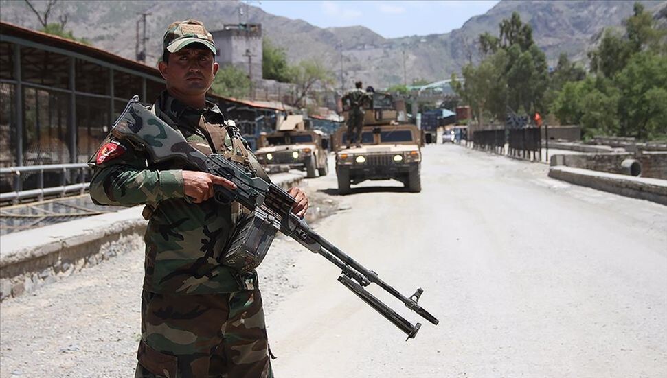 Afganistan'da Herat vilayetinin merkezi Taliban’ın kontrolüne geçti