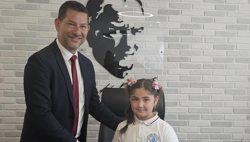Ceyhun Kırok, Çatalköy İlkokulu öğrencilerini kabul etti