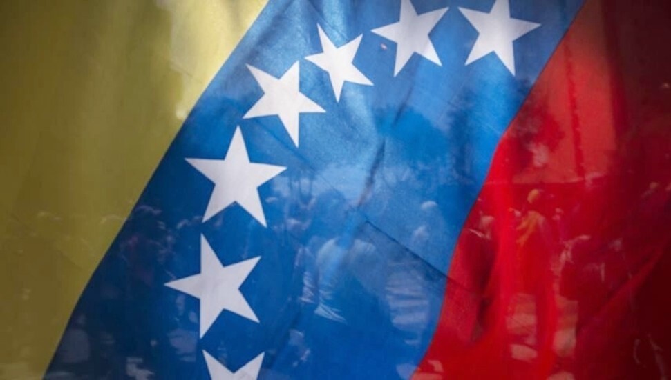 Venezuela: Ülke kıyılarına yakın bölgede 5'ten fazla savaş uçağı tespit edildi