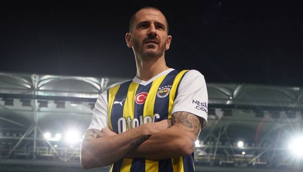 Fenerbahçe, İtalyan futbolcu Bonucci'yi kadrosuna kattı