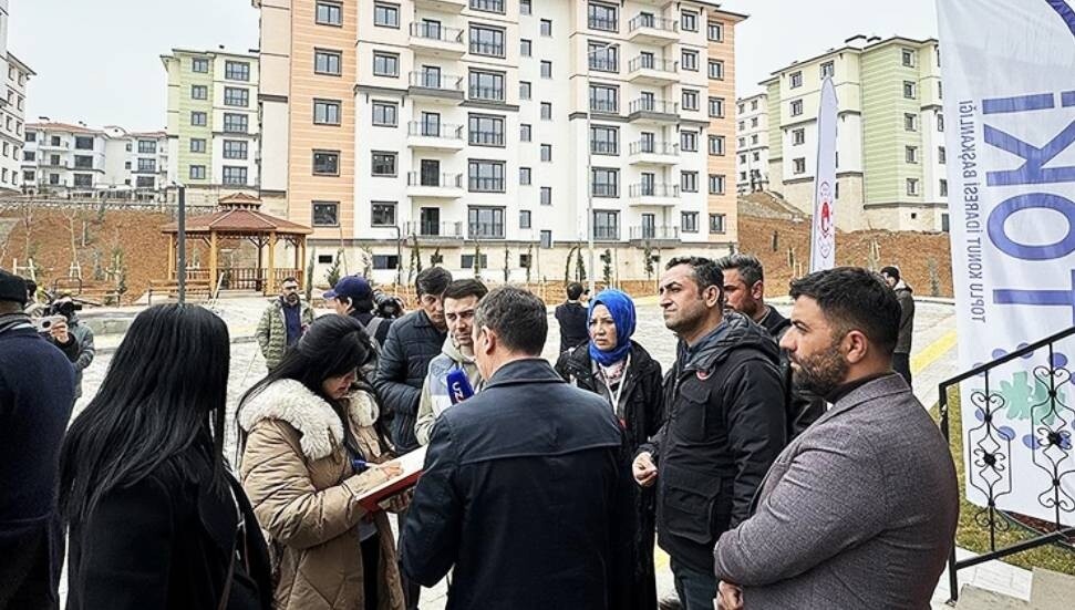 Uluslararası medya mensupları Malatya'da deprem bölgesi hakkında bilgilendirildi