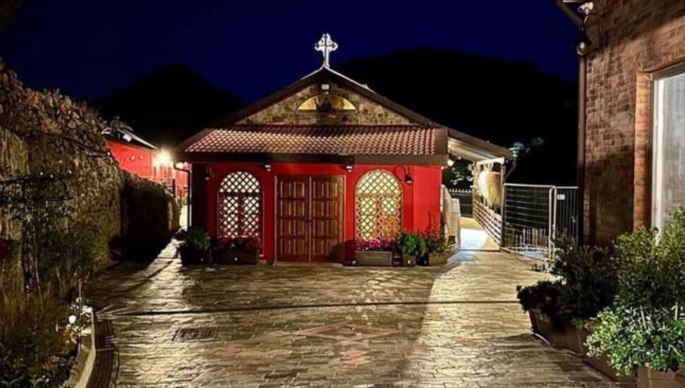 Güney’de kilise skandalı büyüyor… Papazın kadın dövdüğü görüntüler infial yarattı