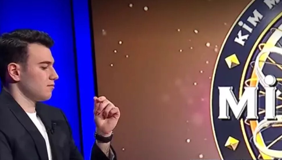 Berk Göktaş 5 milyon TL'lik soruyu doğru bildi! Kim Milyoner Olmak İster'de 5 milyon lira kazanan ilk yarışmacı oldu
