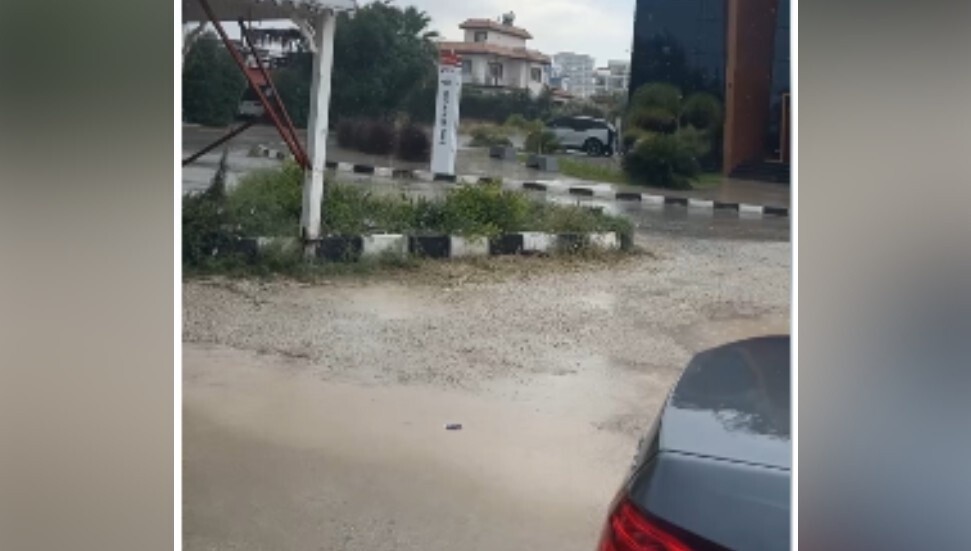 İskele Belediyesi'nden bölge halkına "sağanak yağış" uyarısı!