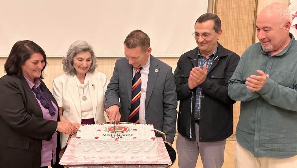Kıbrıs Türk Kültür Derneği Mersin Şubesi'nin kuruluş yıldönümü kutlandı