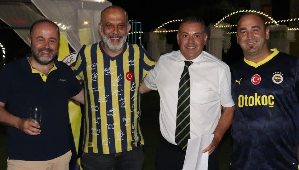 Fenerbahçeliler Derneği basın mensuplarıyla buluşma gecesi düzenledi