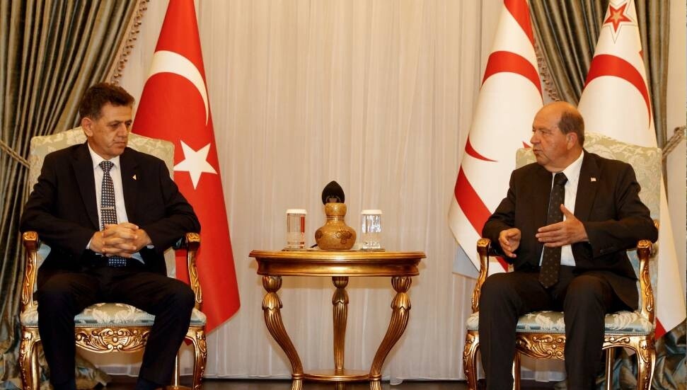 Ersin Tatar, Kamu Hizmeti Komisyonu üyelerini kabul etti