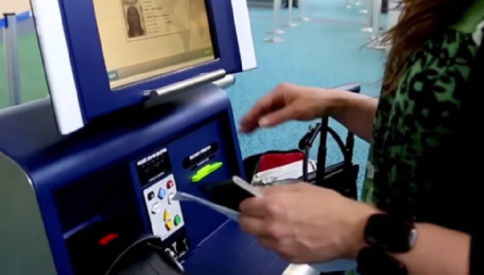 Güney Kıbrıs’ta elektronik kimlik kullanımı gündemde