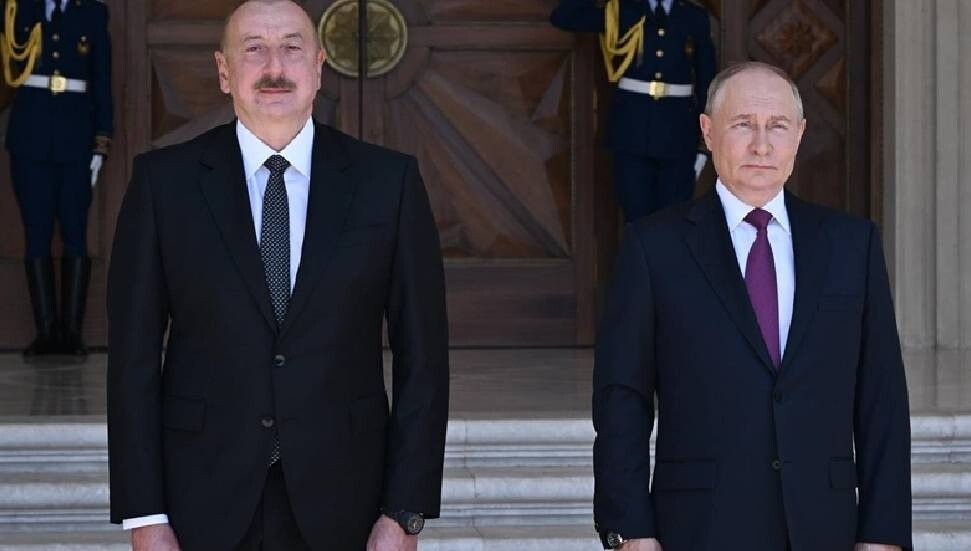 Putin ve Aliyev, düşürülen uçak konusunu görüştü